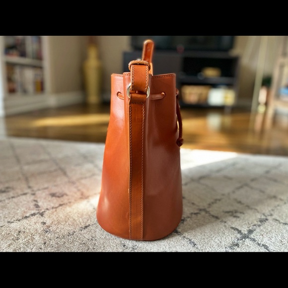 SOLD - DO NOT PURCHASE Sezane Farrow Bucket Bag Camel - Picture 7 of 11